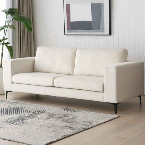 Elegant 3-seter sofa i minimalistisk design