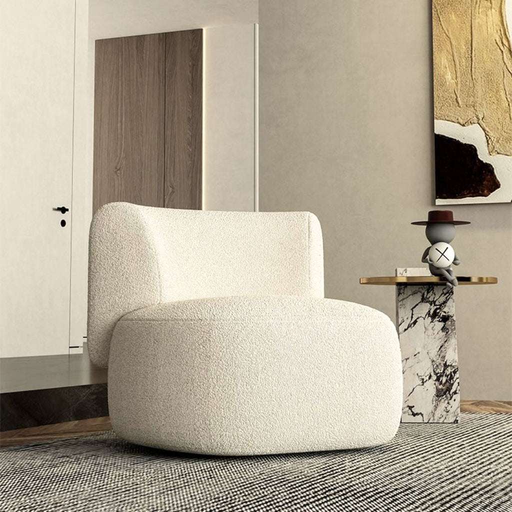 Eksklusiv buet sofa og lenestol i bouclé